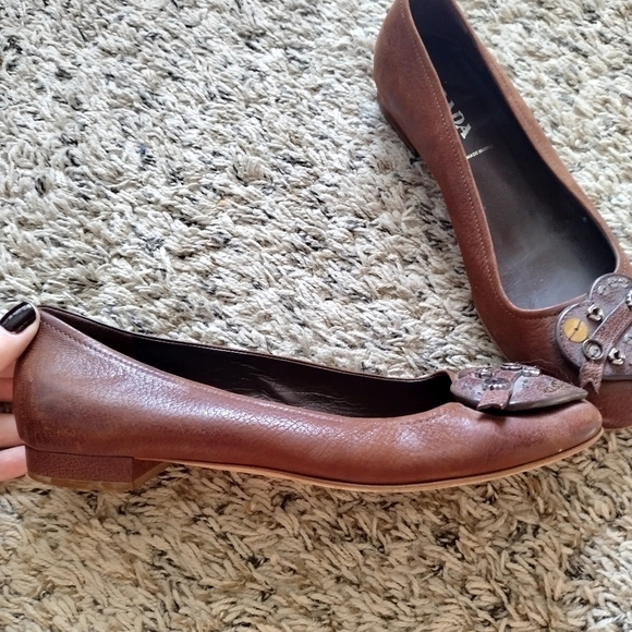 PRADA brown Leather Cactus Ballet heart applique Shoe sz 37/6,5 - Picture 4 of 8
